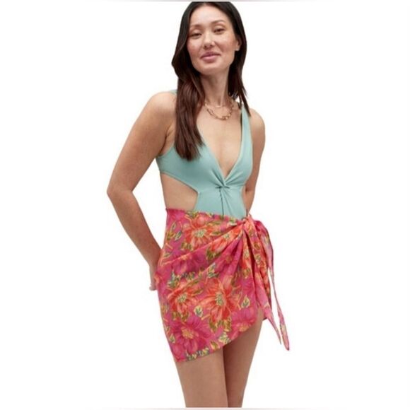Beach Riot Floral Swim Sarong - Picture 1 of 4
